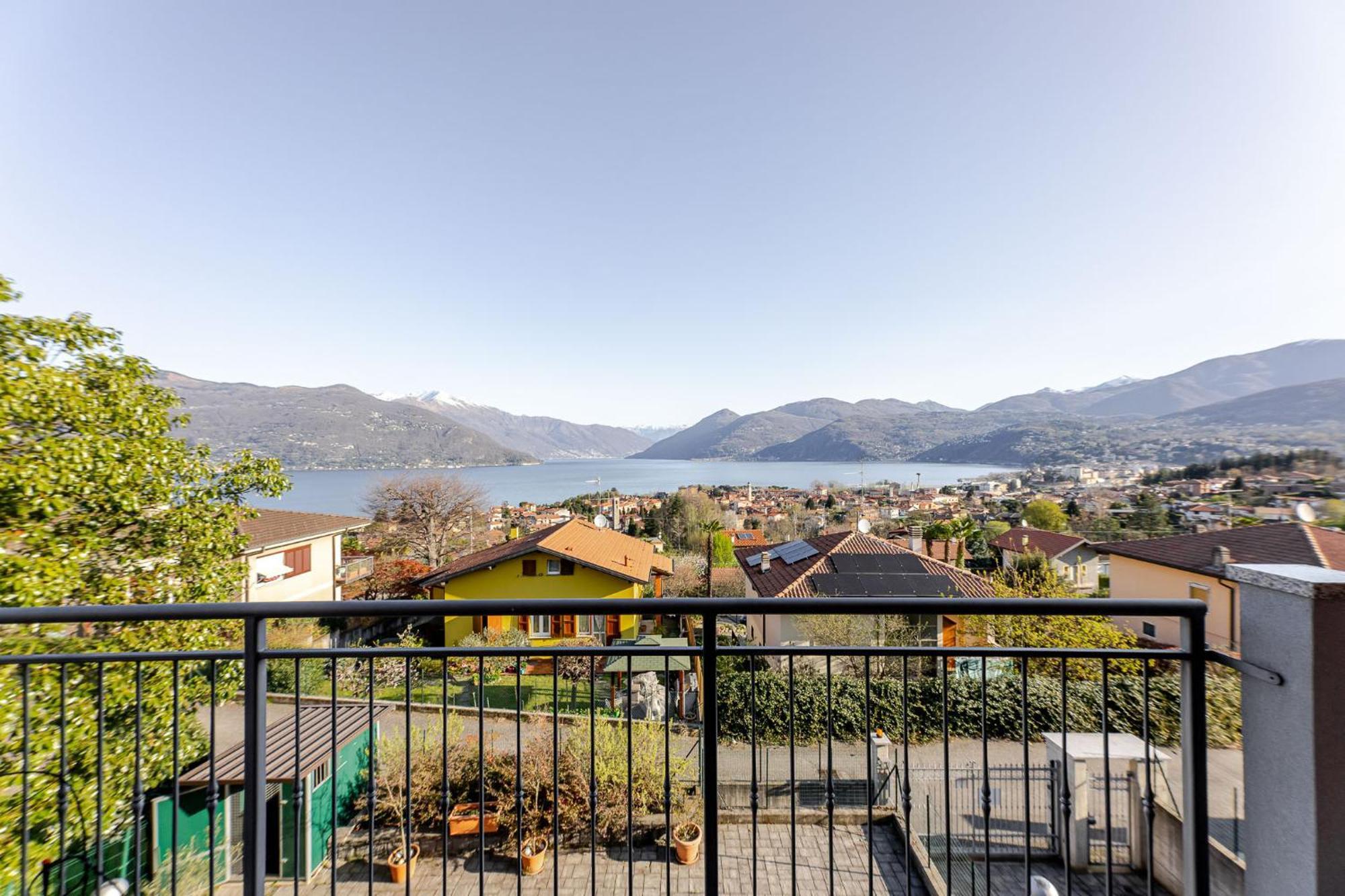 Casa Elena - Bella Vista Lago Germignaga المظهر الخارجي الصورة